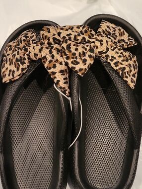 Women’s Black Slide Sandals with Leopard Bow